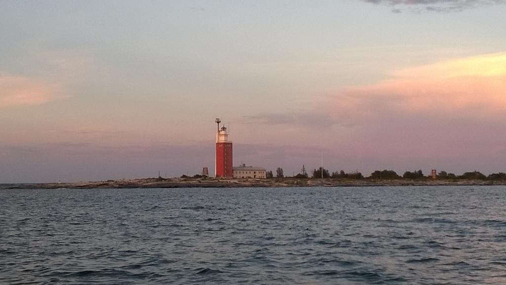 فندق Kylmaepihlaja Lighthouse راوما المظهر الخارجي الصورة